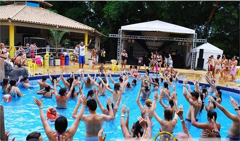 Golden Dolphin Grand Hotel - Flat Caldas Novas Buitenkant foto